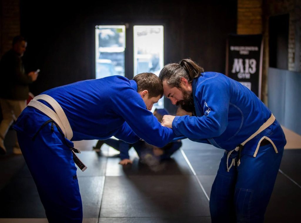 Не “спортзал” – а спільнота, де боротьба заспокоює й думки стихають